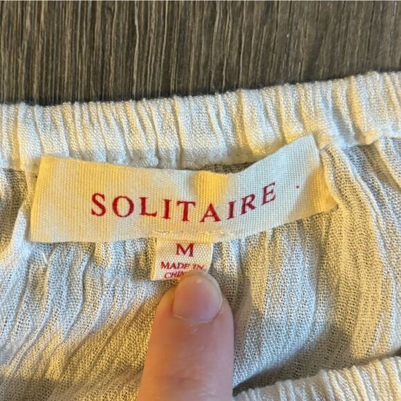 Solitaire Embroidered Boho Peasant Top White Floral size medium - Picture 3 of 3